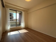 【神奈川県/川崎市高津区梶ケ谷】ヒルズ梶が谷姿見台 洋室