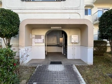 【神奈川県/川崎市麻生区虹ケ丘】虹ケ丘団地 15号棟 エントランス