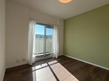 【神奈川県/川崎市麻生区虹ケ丘】虹ケ丘団地 15号棟 洋室