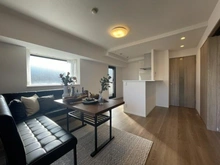 【神奈川県/横浜市鶴見区北寺尾】ライオンズヒルズ北寺尾 LDK：（右）洋室