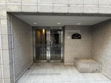 【神奈川県/横浜市鶴見区鶴見中央】ジョイフル一番館鶴見中央 エントランス