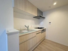 【神奈川県/横浜市鶴見区鶴見中央】ジョイフル一番館鶴見中央 キッチン