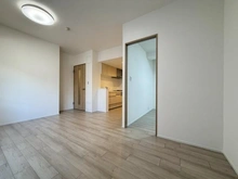 【神奈川県/横浜市鶴見区鶴見中央】ジョイフル一番館鶴見中央 LDK