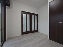 【神奈川県/川崎市麻生区岡上】ルピナス鶴川サウスステージ 洋室