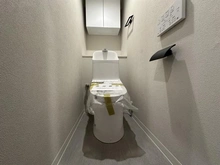 【東京都/昭島市松原町】メゾンエクレーレ昭島 トイレ