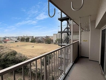 【東京都/八王子市椚田町】東建狭間マンション バルコニー：東側