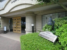 【神奈川県/横浜市泉区和泉中央南】エンゼルハイムいずみ中央 アプローチ