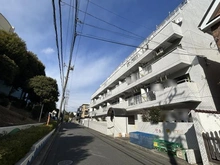 【東京都/多摩市落合】ロータリーライフ多摩センター 前面道路