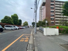 【東京都/府中市住吉町】府中住吉町住宅 2号棟 敷地内