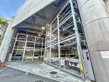 【神奈川県/川崎市高津区蟹ケ谷】ニューウェルテラス第6日吉 駐車場