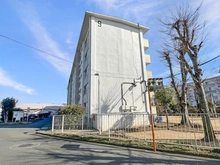 【東京都/立川市幸町】西けやき台団地 9号棟 外観