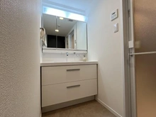 【神奈川県/川崎市宮前区梶ケ谷】エクストール宮前の丘 洗面所