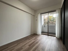 【神奈川県/川崎市宮前区梶ケ谷】エクストール宮前の丘 洋室