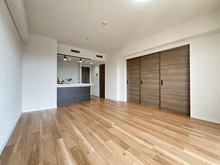 【神奈川県/川崎市高津区久本】メイフェアパークス溝の口 C棟 LDK