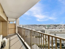 【神奈川県/川崎市高津区久本】メイフェアパークス溝の口 C棟 バルコニー