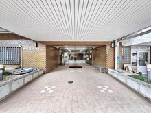 【東京都/八王子市椚田町】めじろ台ハイム アプローチ