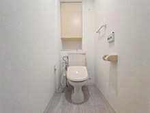 【神奈川県/横浜市青葉区奈良】ヴェルディール奈良 4号棟 トイレ