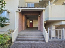 【神奈川県/横浜市青葉区奈良】ヴェルディール奈良 4号棟 アプローチ