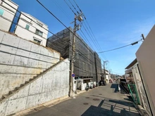 【神奈川県/川崎市宮前区西野川】スターハイツ梶ヶ谷 前面道路：大規模修繕工事実施中