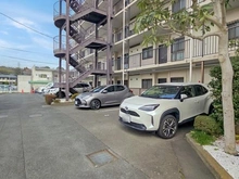 【神奈川県/横浜市旭区川井本町】ダイアパレス三ツ境 駐車場