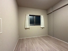 【神奈川県/横浜市港南区下永谷】マイキャッスル港南下永谷 サービスルーム（納戸）