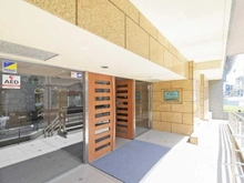 【神奈川県/横浜市都筑区中川】オーベル港北中川 アプローチ