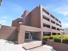 【神奈川県/川崎市宮前区宮崎】グローリア初穂宮崎台 外観