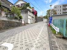 【神奈川県/横浜市緑区鴨居】横浜東本郷マンション 前面道路