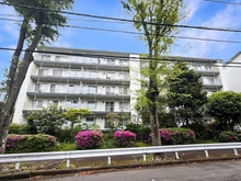 【神奈川県/川崎市宮前区けやき平】宮前平グリーンハイツ 1-B号棟 外観