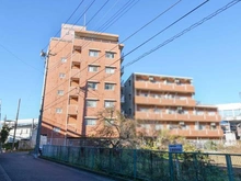 【神奈川県/川崎市多摩区堰】ホーユウパレス多摩川 外観：写真左側