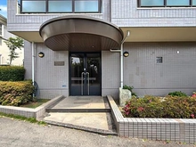 【神奈川県/川崎市宮前区犬蔵】ウィステリアたまプラーザ アプローチ
