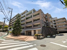 【神奈川県/川崎市高津区梶ケ谷】マレヴィラージュ梶ケ谷 外観