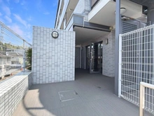 【神奈川県/川崎市高津区下作延】ワコーレ溝の口 アプローチ
