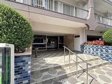 【東京都/八王子市東浅川町】八王子サニーハイツ アプローチ