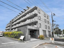 【神奈川県/川崎市高津区下作延】 イトーピア梶ヶ谷パークサイド 外観