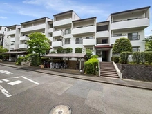 【神奈川県/横浜市青葉区鴨志田町】グリーンヒル鴨志⽥東団地 3号棟 外観
