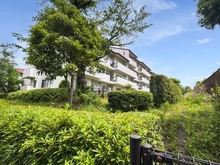 【神奈川県/横浜市青葉区鴨志田町】グリーンヒル鴨志⽥東団地 3号棟 外観