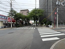 【東京都/国立市富士見台】日商岩井国立マンション 前面道路：大規模修繕工事実施中