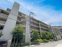 【東京都/府中市是政】ルネファンタグラーレ府中是政 外観