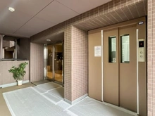 【神奈川県/川崎市高津区下作延】 コスモ梶ケ谷プレスティージュ 共用部：エレベーター
