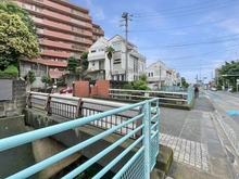【神奈川県/川崎市高津区東野川】ハイホーム鷺沼東 前面道路