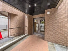 【神奈川県/川崎市高津区坂戸】グランイーグル溝の口 エントランス