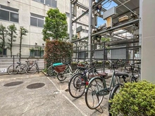 【神奈川県/川崎市高津区坂戸】グランイーグル溝の口 駐輪場