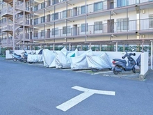 【東京都/府中市押立町】コープ野村府中武蔵野台 3号棟 バイク置場