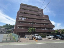 【神奈川県/川崎市麻生区岡上】アシェール鶴川 外観