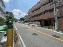 【神奈川県/川崎市高津区下作延】梶が谷ビューハイツ 前面道路