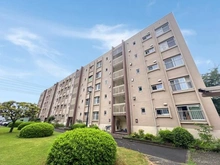 【神奈川県/川崎市宮前区神木本町】長尾住宅 8号棟 外観