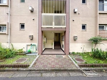 【神奈川県/川崎市宮前区神木本町】長尾住宅 8号棟 エントランス