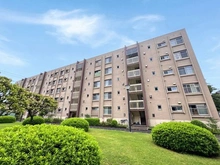 【神奈川県/川崎市宮前区神木本町】長尾住宅 8号棟 外観