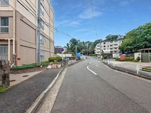 【神奈川県/横浜市港北区篠原町】篠原コーポラス A棟 前面道路